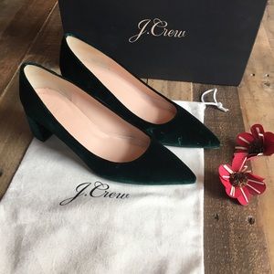 JCrew Avery Velvet Pump in Dark Forest 8.5